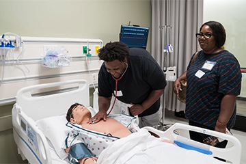 Direct Entry MSN Programs for Non-Nursing Majors: Launching Your Nursing Career with Pepperdine