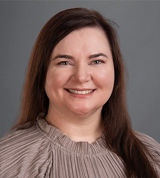 Amy Marshall Headshot