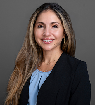 Ladan Babaeian Headshot
