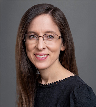 Leah Fullman Headshot