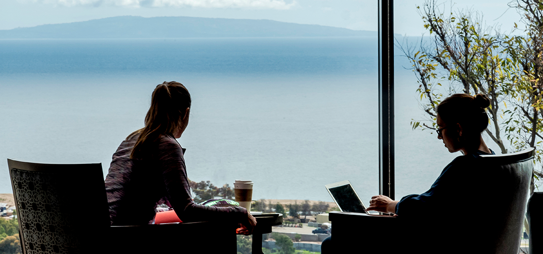Students studying in Payson with an ocean view
