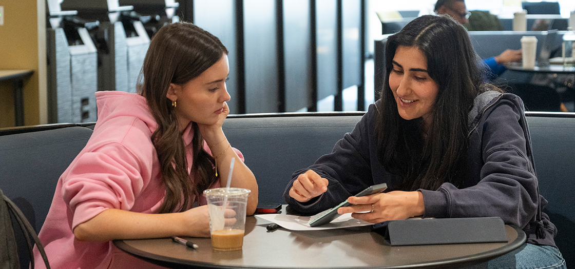 Students applying for federal aid